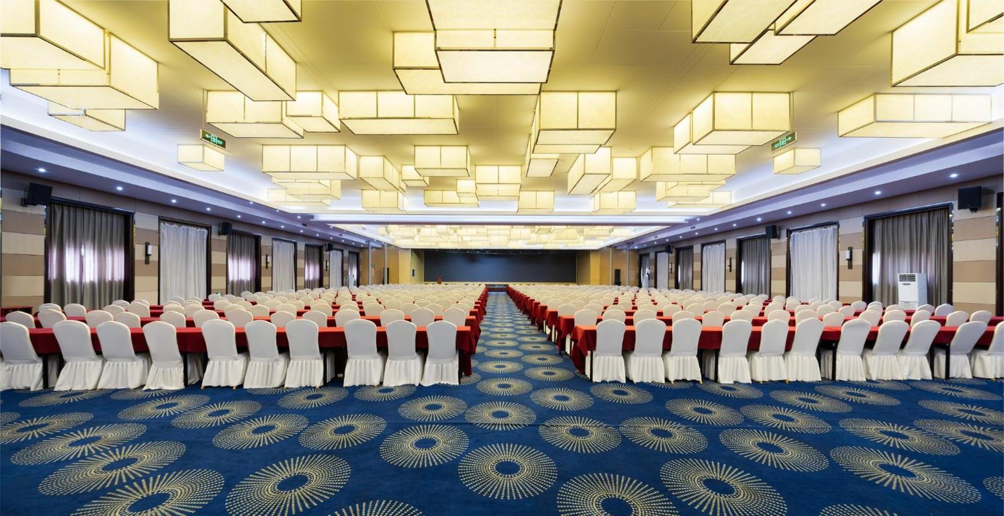 Holiday Inn Express Zhengzhou Airport By Ihg Xinzheng  Экстерьер фото