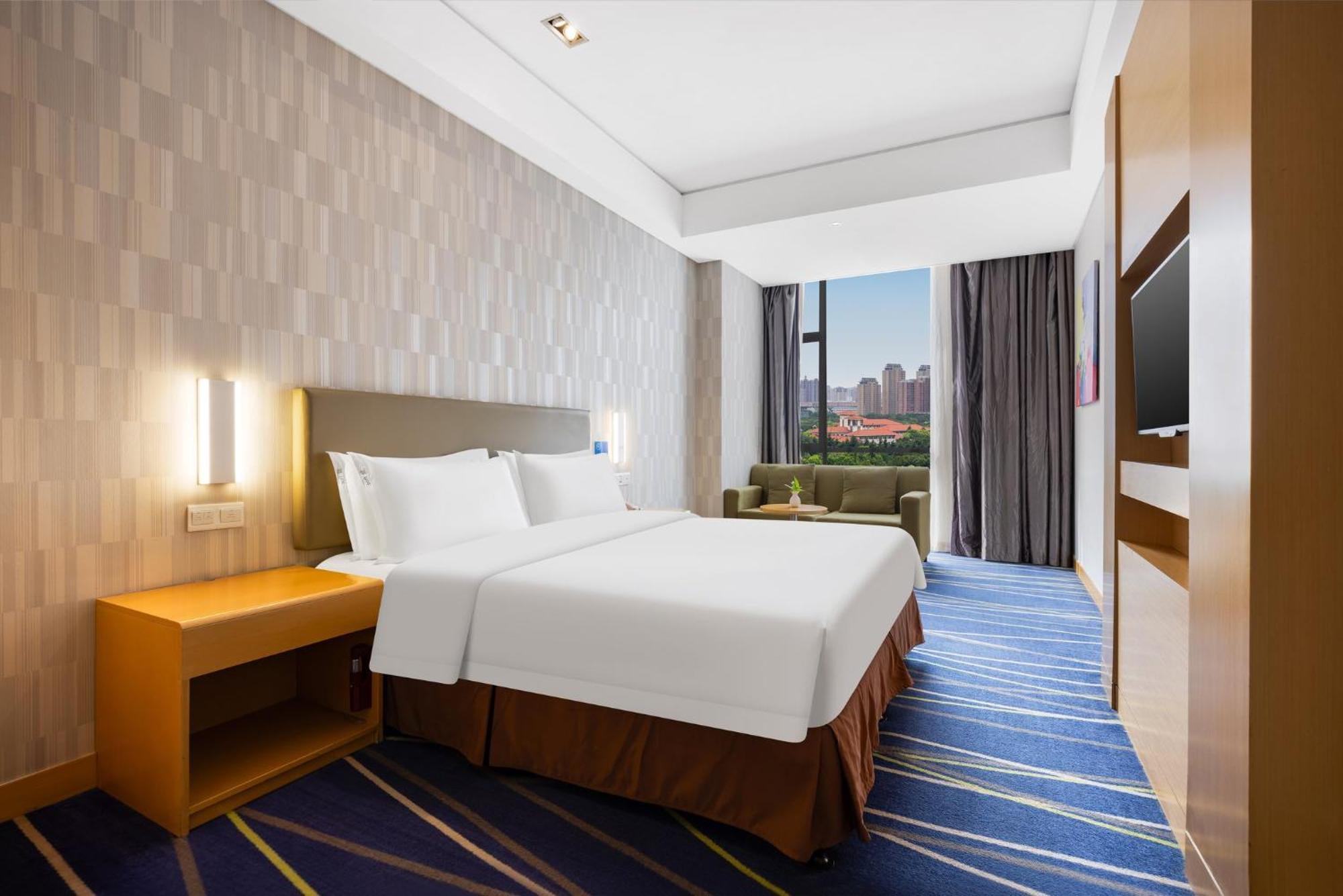 Holiday Inn Express Zhengzhou Airport By Ihg Xinzheng  Экстерьер фото